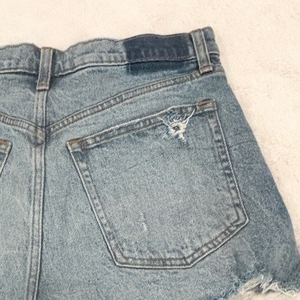 Abercrombie 6 (28) Mom Shorts High Rise Women’s Jeans Cutoffs Distressed - Picture 5 of 9